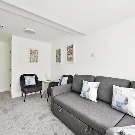 Guestready - Lovely Townhouse In West Kensington London Exterior photo